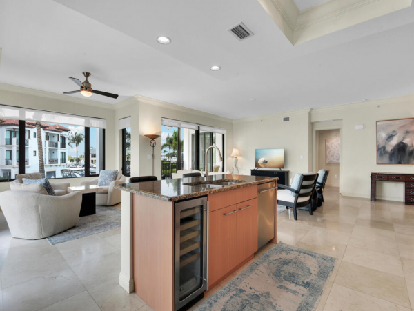 Downtown Naples Luxury Two Bedroom Waterfront Residence